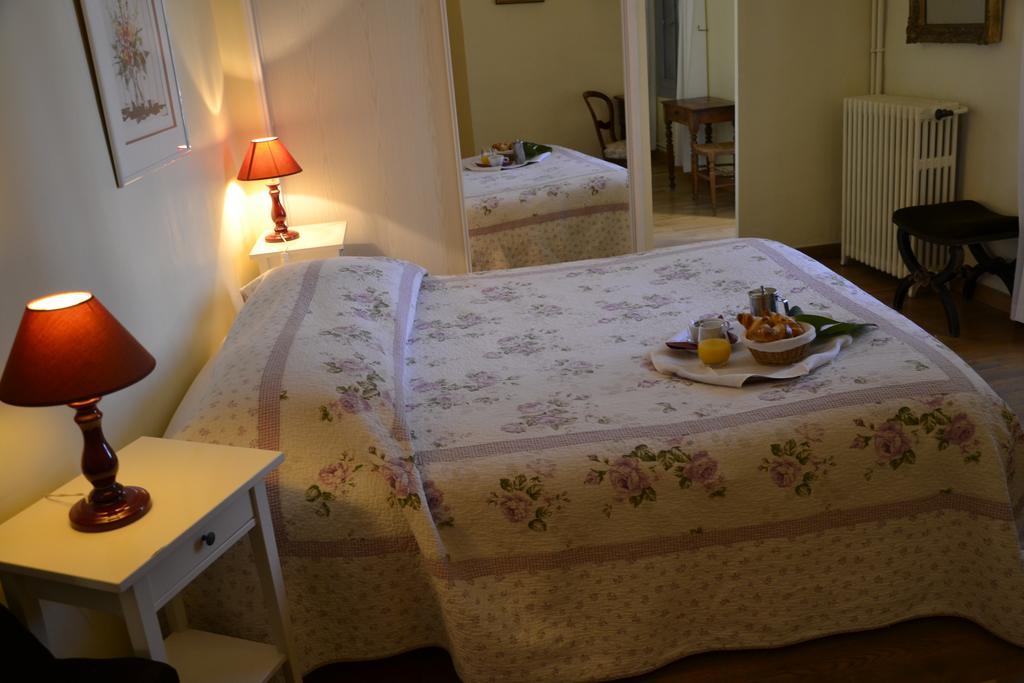 Hotellerie De L'Esplanade Rians  Стая снимка